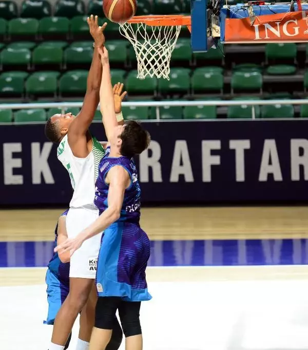 Frutti Extra Bursaspor - HDI Sigorta Afyon Belediyespor: 81-75 Frutti Extra Bursaspor - HDI Sigorta Afyon Belediyespor: 81-75
