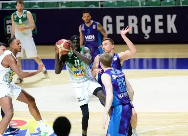 Frutti Extra Bursaspor - HDI Sigorta Afyon Belediyespor: 81-75 Frutti Extra Bursaspor - HDI Sigorta Afyon Belediyespor: 81-75