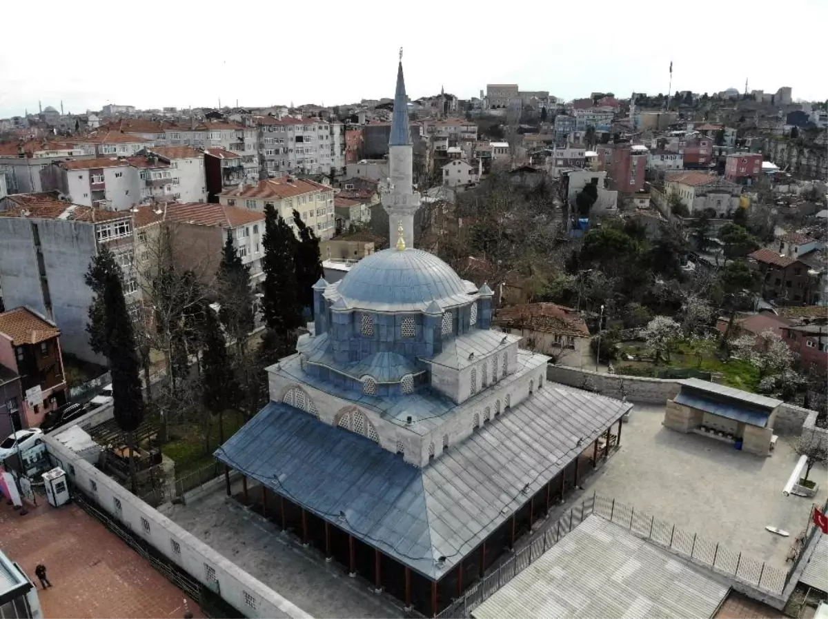 Son dakika haber... Kazasker İvaz Efendi Camii farklılıklarıyla dikkat çekiyor