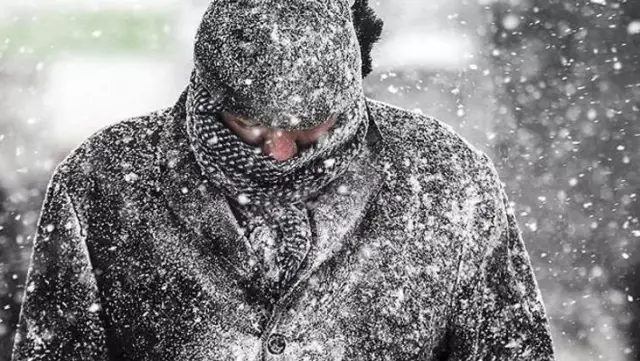 Meteoroloji'nin 5 günlük hava tahmin raporuna yansıdı: İstanbul'a bahar değil yeniden kar geliyor Meteoroloji'nin 5 günlük hava tahmin raporuna yansıdı: İstanbul'a bahar değil yeniden kar geliyor