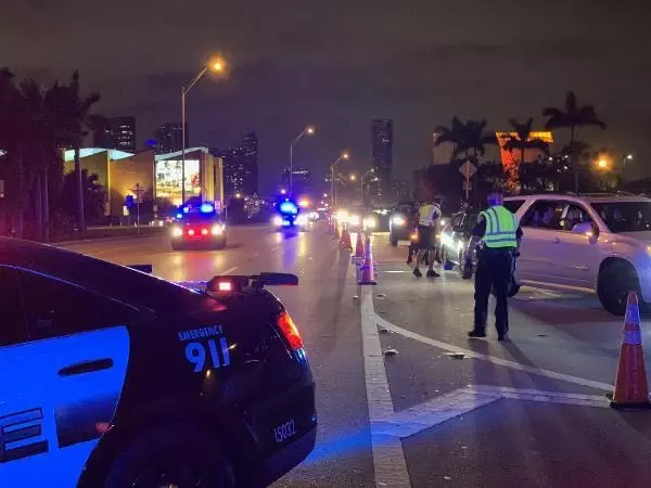 Miami Beach'te olağanüstü hal ilan edildi Miami Beach'te olağanüstü hal ilan edildi