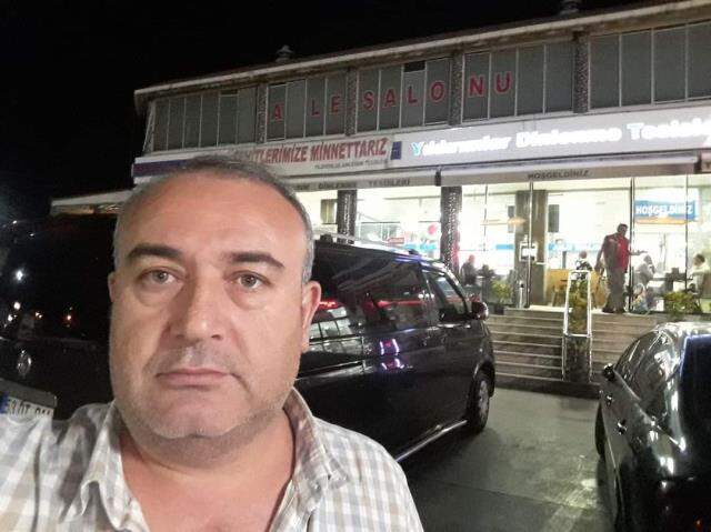 Pendik'te bir genç annesiyle görüşmesini istemediği kişiyi bıçaklayarak öldürdü