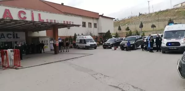 Şırnak'ta çocukların bulduğu cisim patladı 2 ölü Şırnak'ta çocukların bulduğu cisim patladı 2 ölü