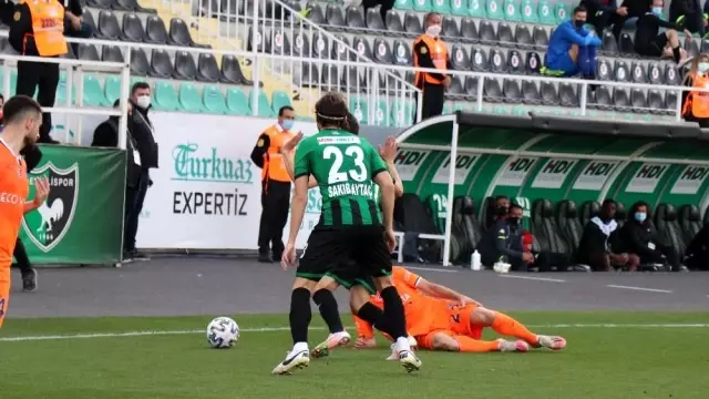 Süper Lig: Denizlispor: 0 - Başakşehir: 0 (Maç sonucu)