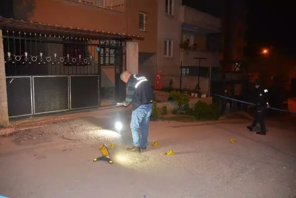 ADANA Tartıştığı akrabası tarafından tabancayla ağır yaralandı ADANA Tartıştığı akrabası tarafından tabancayla ağır yaralandı