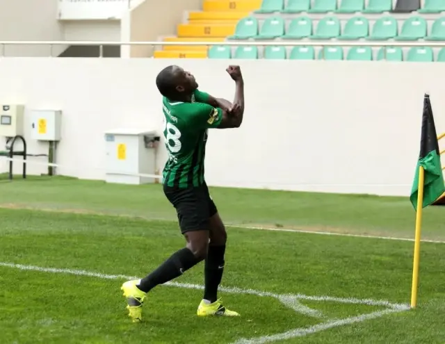 TFF 1. Lig Akhisarpor: 1 Ankara Keçiörengücü: 2 TFF 1. Lig Akhisarpor: 1 Ankara Keçiörengücü: 2