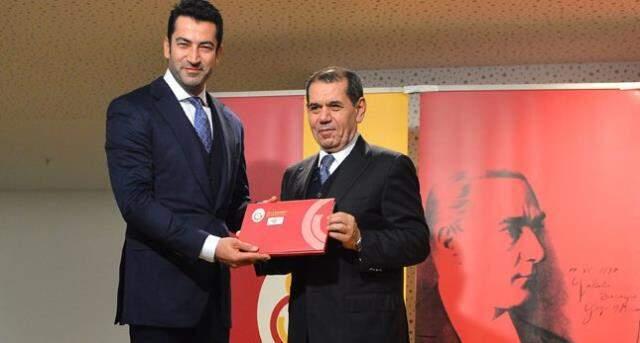 Türkiye'de ünlü isimlerin tuttuğu takımlar Türkiye'de ünlü isimlerin tuttuğu takımlar