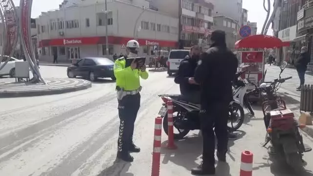 AFYONKARAHİSAR - Sandıklı'da motosiklet denetimi yapıldı AFYONKARAHİSAR - Sandıklı'da motosiklet denetimi yapıldı