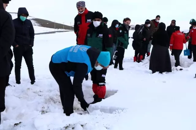 Ağrı'da AFAD'dan çığ tatbikatı Ağrı'da AFAD'dan çığ tatbikatı