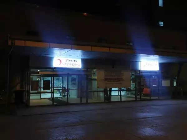Arkadaşlarıyla piknik yaptığı sırada intihar etti Arkadaşlarıyla piknik yaptığı sırada intihar etti