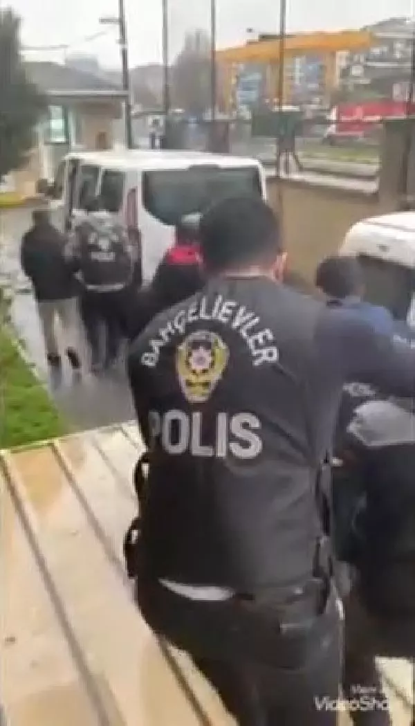Son dakika haberi: BAHÇELİEVLER'DE 7 BİN 500 ATEŞ ÖLÇÜM CİHAZI ÇALAN 3 ŞÜPHELİ YAKALANDI
