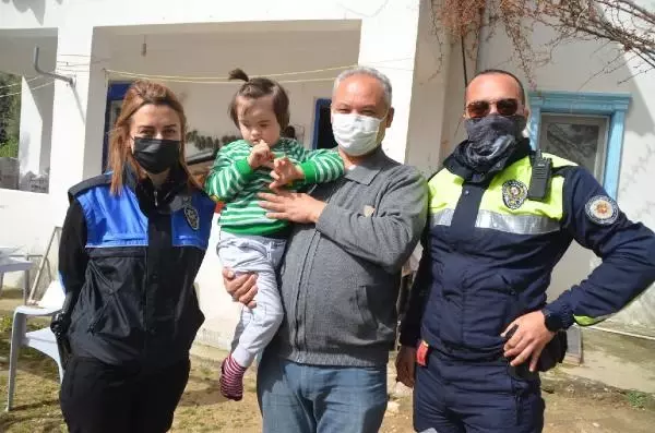 Son dakika haber! MUĞLA Bodrum'da down sendromlu Berk'e polisten sürpriz ziyaret Son dakika haber! MUĞLA Bodrum'da down sendromlu Berk'e polisten sürpriz ziyaret