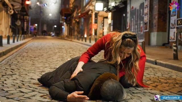 Cesur sahne televizyonda dahi verilmedi! Barış ve Dicle'nin öpüşme sahnesi Menajerimi Ara'ya damga vurdu Cesur sahne televizyonda dahi verilmedi! Barış ve Dicle'nin öpüşme sahnesi Menajerimi Ara'ya damga vurdu