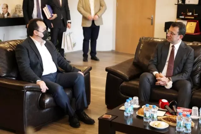 - Ekrem İmamoğlu'ndan Başkan Dutlulu'ya sürpriz ziyaret - Ekrem İmamoğlu'ndan Başkan Dutlulu'ya sürpriz ziyaret
