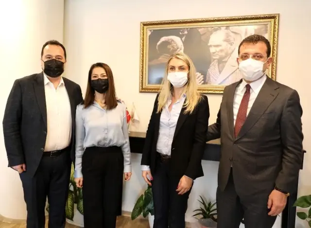 - Ekrem İmamoğlu'ndan Başkan Dutlulu'ya sürpriz ziyaret - Ekrem İmamoğlu'ndan Başkan Dutlulu'ya sürpriz ziyaret