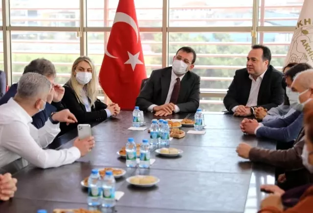 - Ekrem İmamoğlu'ndan Başkan Dutlulu'ya sürpriz ziyaret - Ekrem İmamoğlu'ndan Başkan Dutlulu'ya sürpriz ziyaret