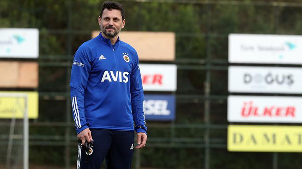 Futbol yorumcusu Serhan Türk'ten Erol Bulut'a eleştiri: Derbi sonrası istifa etmesini bekledim