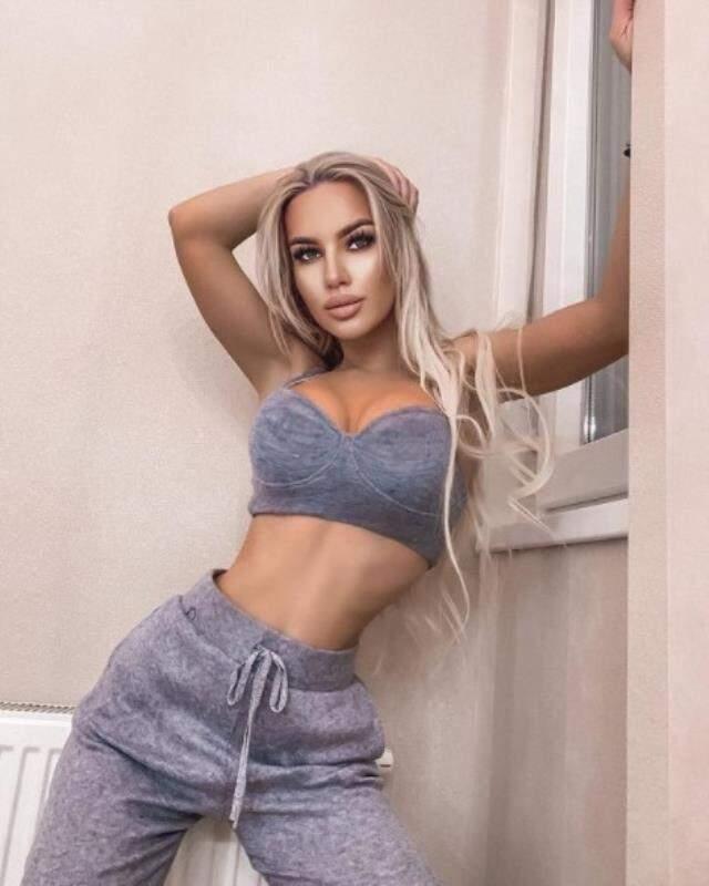 Güzel modele ahlaksız teklif! Dünyaca ünlü tenisçiyi baştan çıkarması istendi