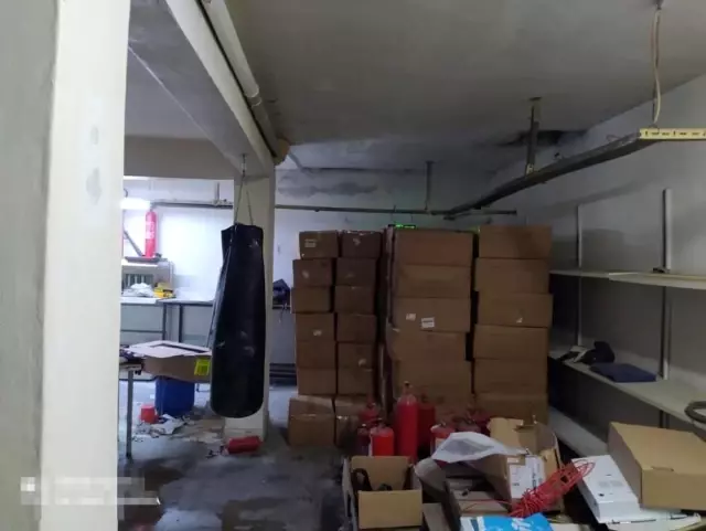 Son dakika haberi | İstanbul'da 1 milyon 100 bin lira değerinde ateş ölçüm cihazlarını çalan şüpheliler yakalandı Son dakika haberi | İstanbul'da 1 milyon 100 bin lira değerinde ateş ölçüm cihazlarını çalan şüpheliler yakalandı
