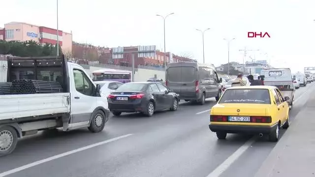 İstanbul'da trafiğin en büyük nedeni; tutanak tutmayı bilmiyorlar İstanbul'da trafiğin en büyük nedeni; tutanak tutmayı bilmiyorlar