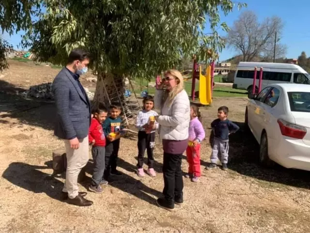 Kaymakam Kaya, Kırıklı İlkokulu'nu denetledi Kaymakam Kaya, Kırıklı İlkokulu'nu denetledi