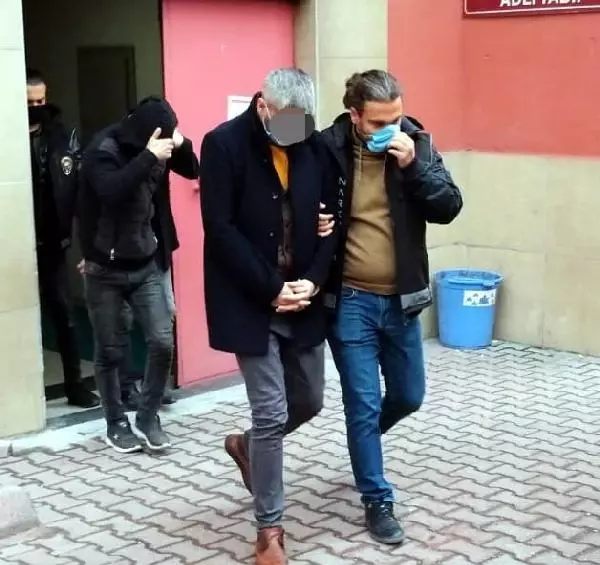 Kayseri'de kargo paketinde uyuşturucu ele geçirildi: 6 gözaltı Kayseri'de kargo paketinde uyuşturucu ele geçirildi: 6 gözaltı