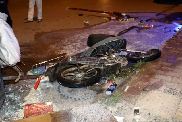 Son dakika haber: Motosikletine çarptıkları çöp toplayıcı genci döverek hastanelik ettiler Son dakika haber: Motosikletine çarptıkları çöp toplayıcı genci döverek hastanelik ettiler