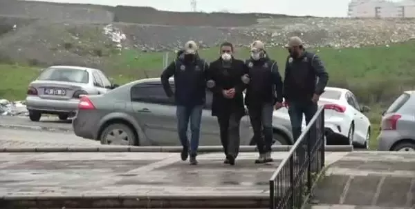 Teröristlere yardım ettiği öne sürülen şüpheli, adliyeye sevk edildi Teröristlere yardım ettiği öne sürülen şüpheli, adliyeye sevk edildi