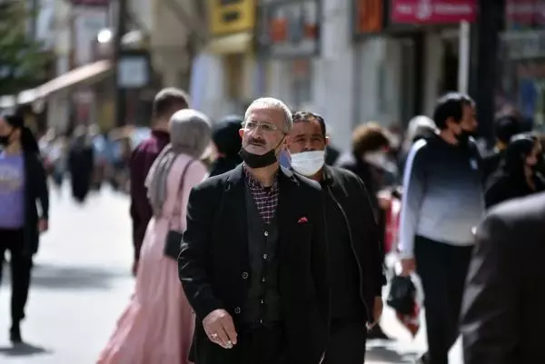 Son dakika... Vakaların arttığı Antalya'da kurallara uyulmuyor