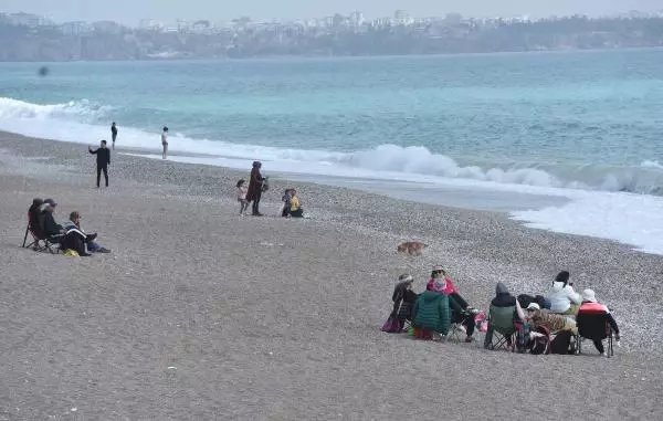 Son dakika... Vakaların arttığı Antalya'da kurallara uyulmuyor