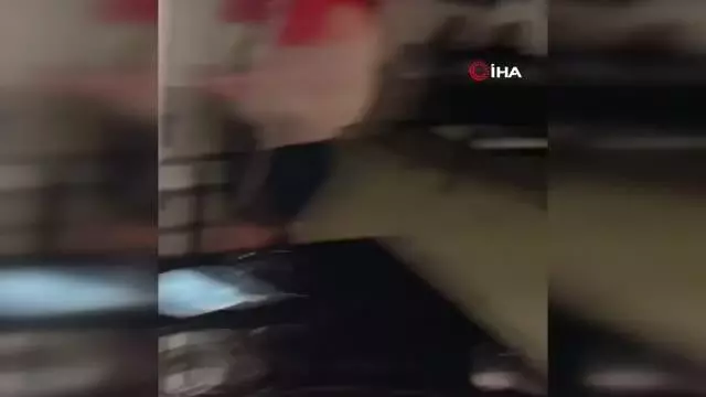 Villada kaçak havuz partisine jandarma baskını Villada kaçak havuz partisine jandarma baskını