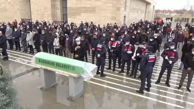 82 gün sonra dağlık arazide cesedi bulunan şahıs toprağa verildi 82 gün sonra dağlık arazide cesedi bulunan şahıs toprağa verildi