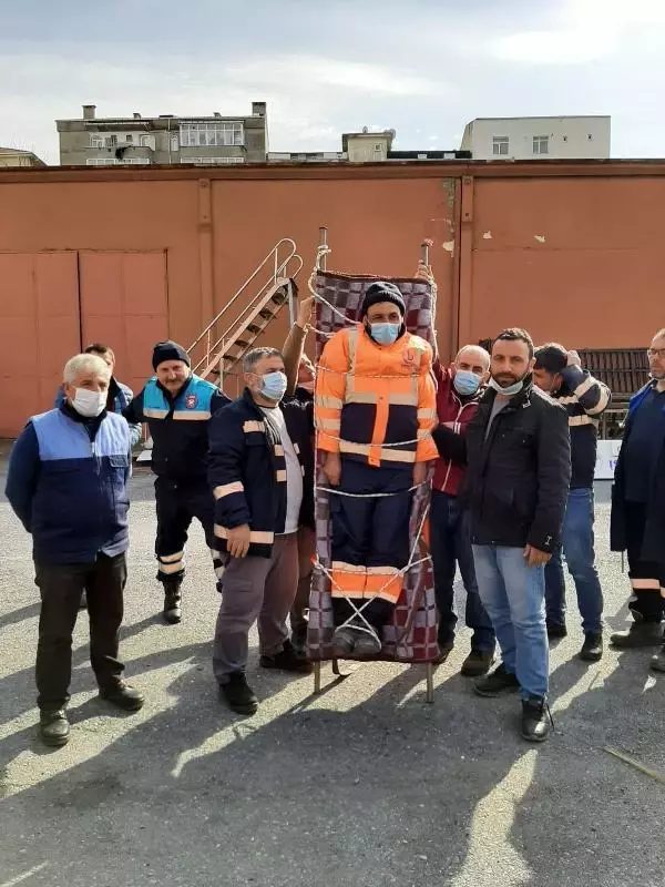 Bağcılar'da uygulamalı arama kurtarma eğitimi yapıldı