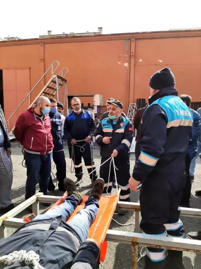 Bağcılar'da BAĞKUT ve YARKUR'dan 'Arama Kurtarma' eğitimi