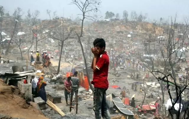 Son dakika haber! Bangladeş'te mülteci kampındaki yangının bilançosu: 15 ölü, 560 yaralı