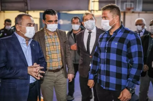 SPOR Başkan Böcek'ten 'manevi oğlum' dediği Balaban'a destek SPOR Başkan Böcek'ten 'manevi oğlum' dediği Balaban'a destek