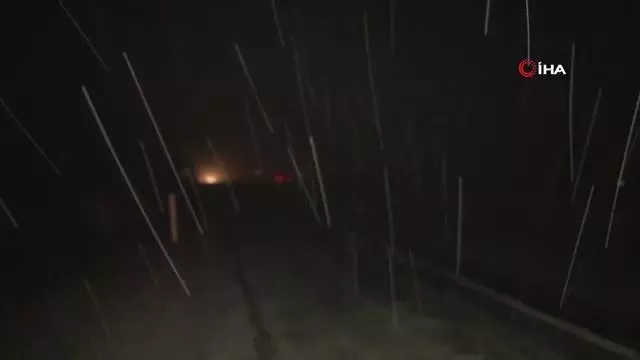 Denizli-Antalya karayolunda etkili olan kar ve sis ulaşımı olumsuz etkiledi Denizli-Antalya karayolunda etkili olan kar ve sis ulaşımı olumsuz etkiledi