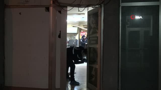dernek lokalindeki sozlu tartisma silahli 2 14015554 o