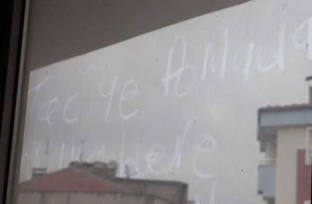 Eşini öldürdükten sonra 'Oh be, namusumu temizledim' diye bağıran katil kocanın camlara yazdığı yazılar dikkat çekti