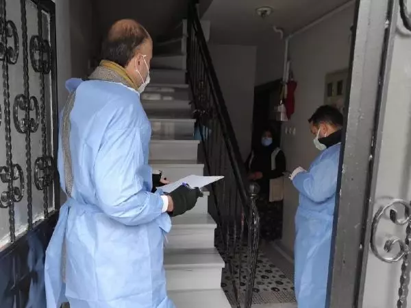 Kocaeli'de 3 bina karantinaya alındı Kocaeli'de 3 bina karantinaya alındı