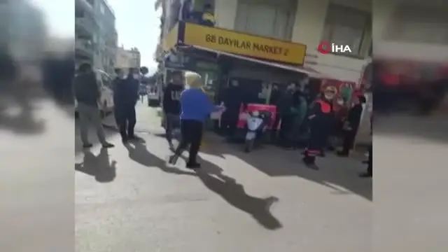 Küçük kıza taciz iddiası ortalığı karıştırdı Küçük kıza taciz iddiası ortalığı karıştırdı