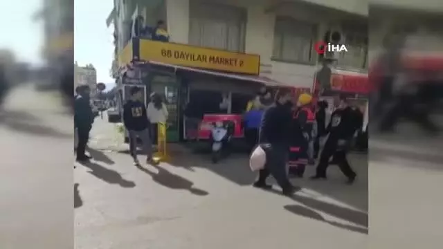 Küçük kıza taciz iddiası ortalığı karıştırdı Küçük kıza taciz iddiası ortalığı karıştırdı