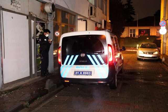 lokaldeki kavgada havaya ates acti kusunlar y 6 14015554 o