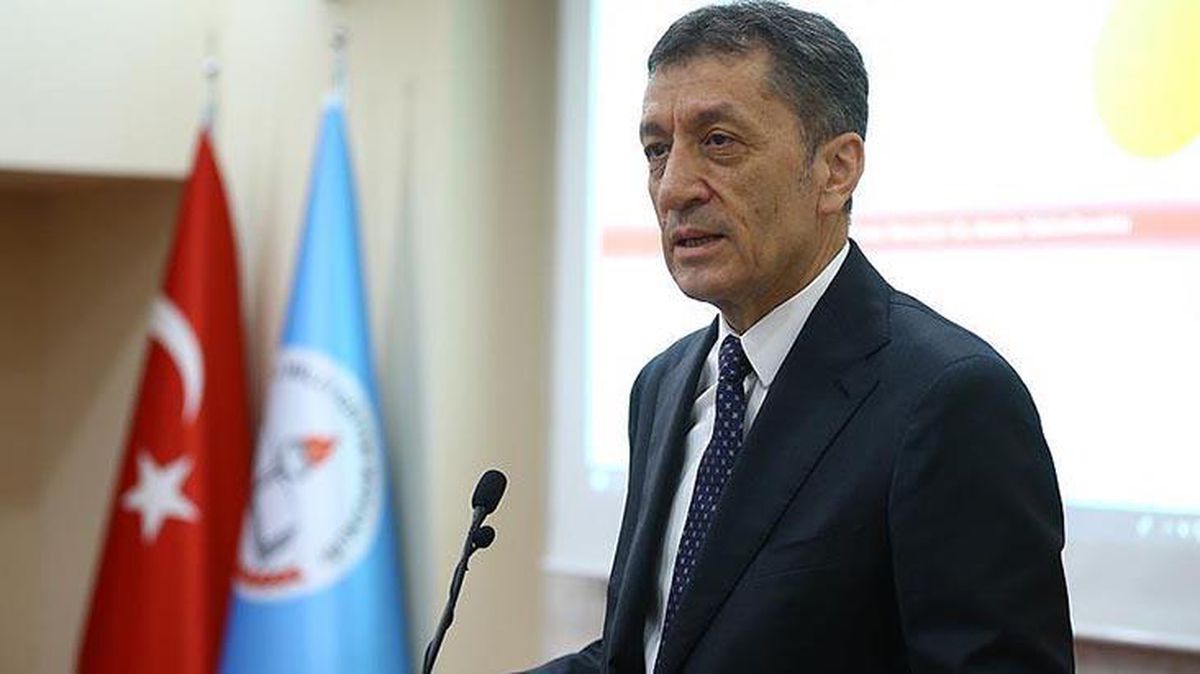 Milli Eğitim Bakanı Ziya Selçuk 'Uzaktan eğitim' mesajı: Salgın bitse de uzaktan eğitim kalıcı olacak