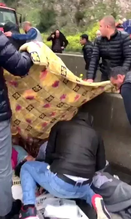 Son dakika... Osmaniye'de otoyolda kaza: 1 ölü, 2 yaralı Son dakika... Osmaniye'de otoyolda kaza: 1 ölü, 2 yaralı