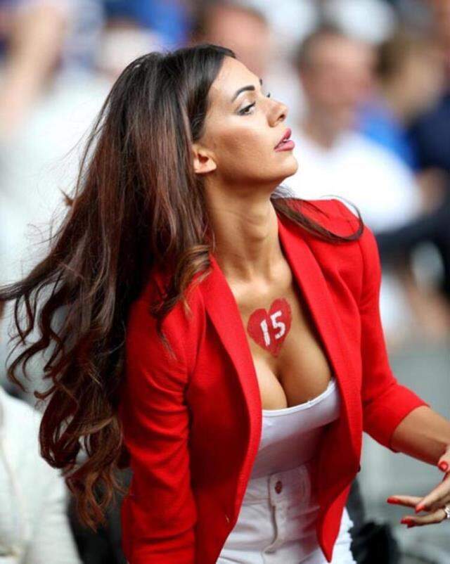 'Ronaldo'dan teklif gelirse karşı koyamam' diyen G.Saray'ın eski yengesi yine bombayı patlattı