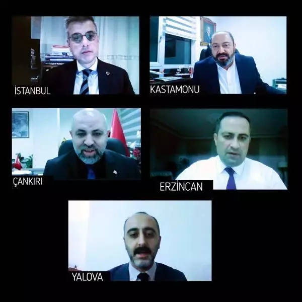Sağlık Bakanı Koca, vaka artışı yaşanan illerin yöneticileri ile görüştü Sağlık Bakanı Koca, vaka artışı yaşanan illerin yöneticileri ile görüştü