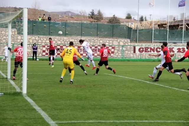 2. Lig: Elazığspor: 0 Vanspor: 2