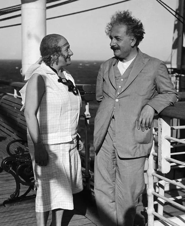 Albert Einstein'ın çocukları ve ilişkileri hakkında neler biliniyor?