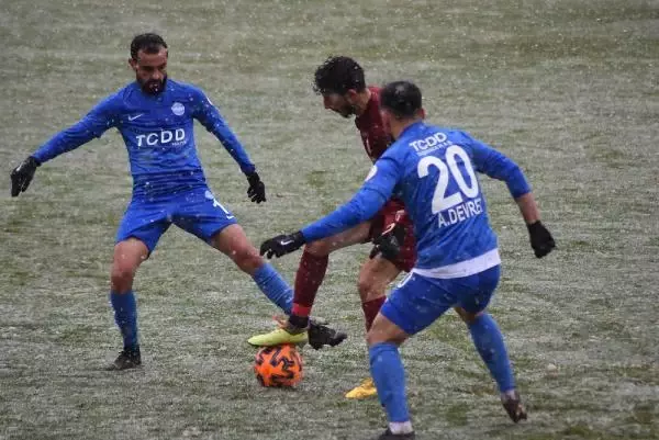 Ankara Demirspor: 0-2